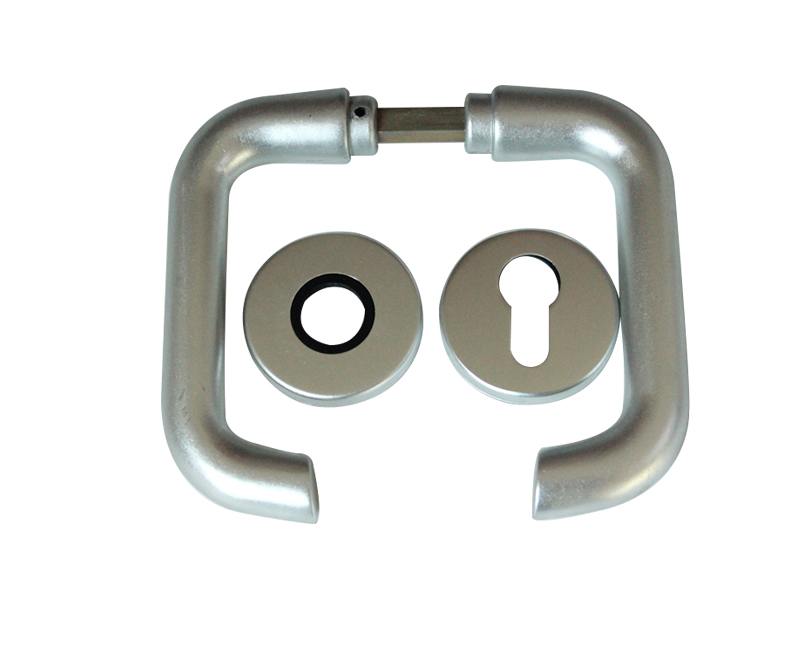 铝合金面板圈执手